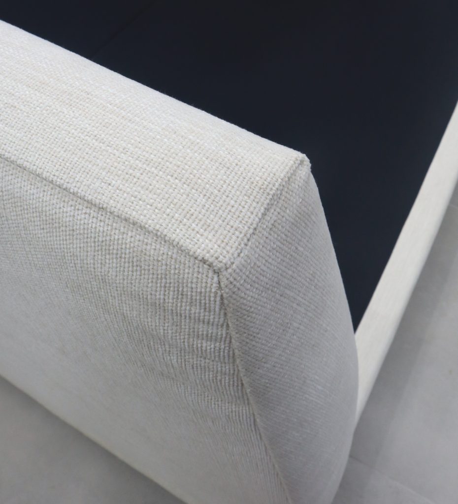 Cama Soho King - pés nogueira 15cm