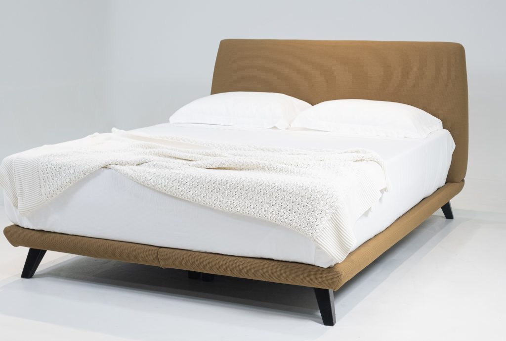 Cama Upper Queen